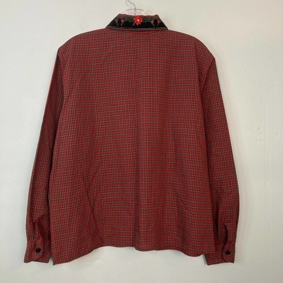 Karen Scott Red Green Plaid Velvet Trim Poinsettia Collar Button Up Shirt Size M - Picture 12 of 12